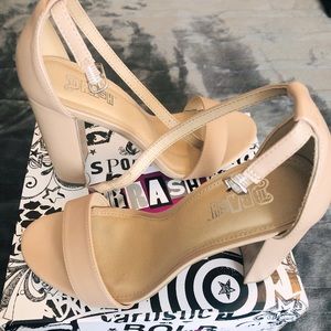 Brash Brand New Nude Heels